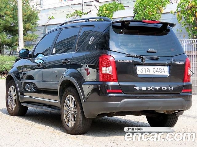 KG Mobility Rexton 2015 — photo 3