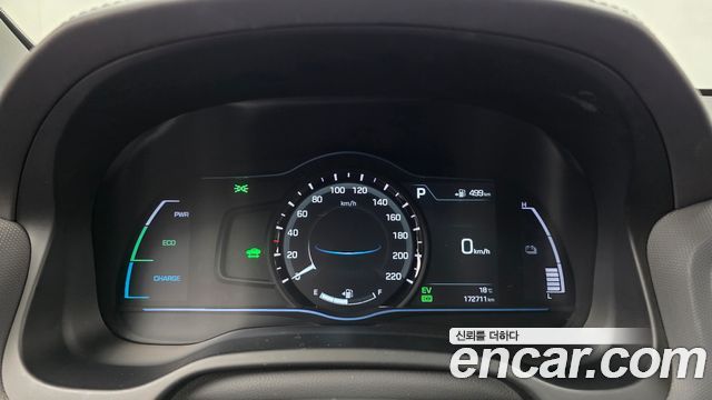 Hyundai Ioniq 2016 — photo 11