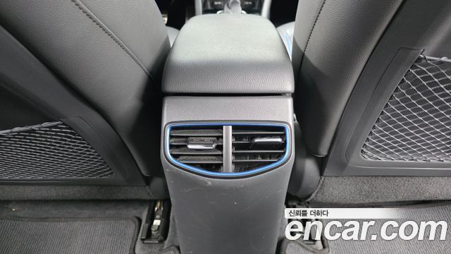 Hyundai Ioniq 2016 — photo 31