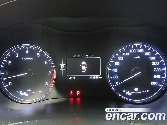 Hyundai Genesis 2016 — photo 8
