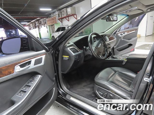 Hyundai Genesis 2016 — photo 12