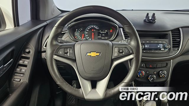 Chevrolet Korea Trax 2017 — photo 18