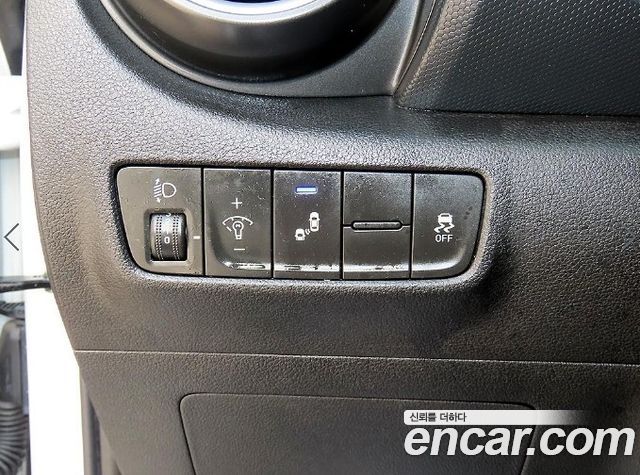 Hyundai Kona 2019 — photo 12