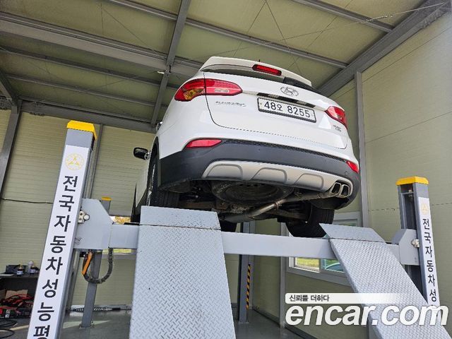 Hyundai Santafe 2014 — photo 2