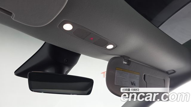 Tesla Model Y 2022 — photo 21