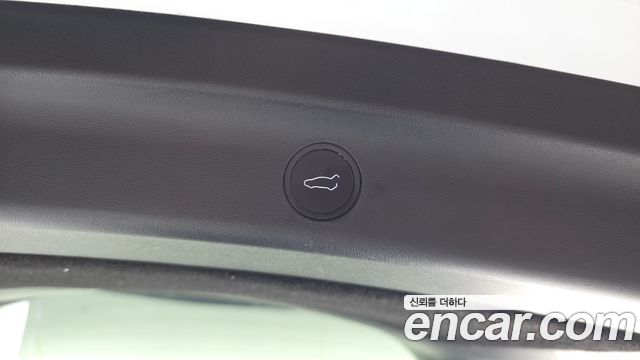 Tesla Model Y 2022 — photo 24