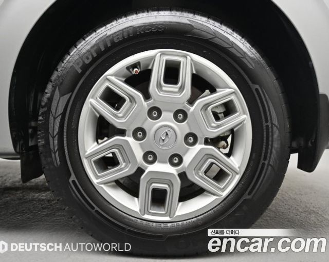 Hyundai Staria 2024 — photo 5