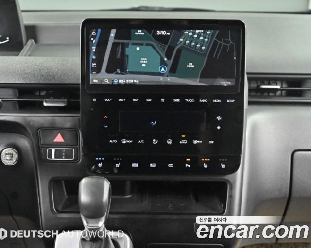 Hyundai Staria 2024 — photo 14