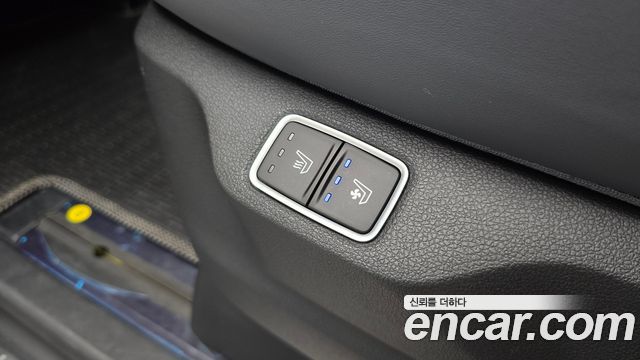 Hyundai Staria 2022 — photo 27