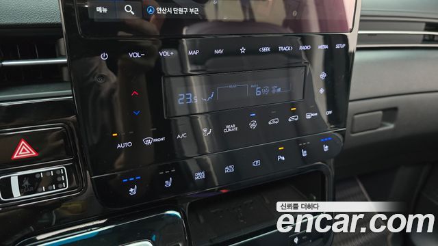 Hyundai Staria 2022 — photo 31
