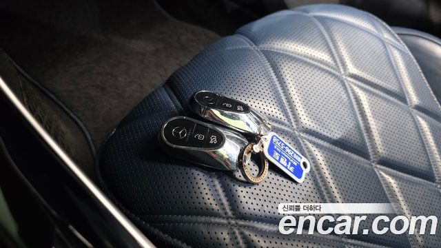 Mercedes-Benz S-Class 2022 — photo 21