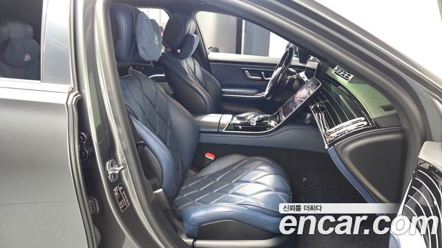 Mercedes-Benz S-Class 2022 — photo 16