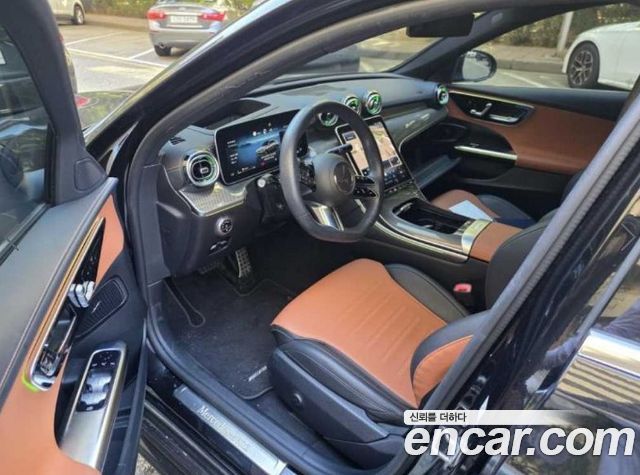 Mercedes-Benz C-Class 2023 — photo 6