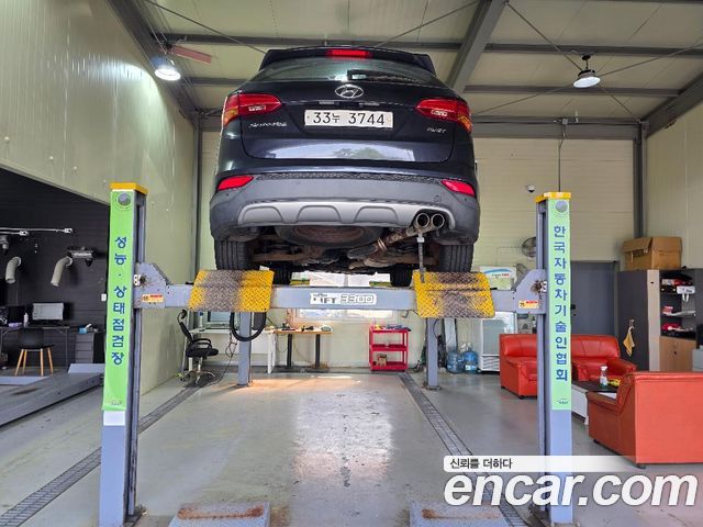 Hyundai Santafe 2015 — photo 2