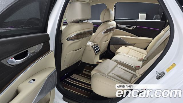 Kia K9 2020 — photo 11