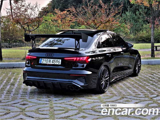 Audi A3 2022 — photo 2