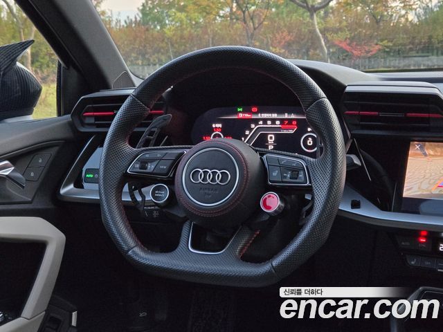Audi A3 2022 — photo 11