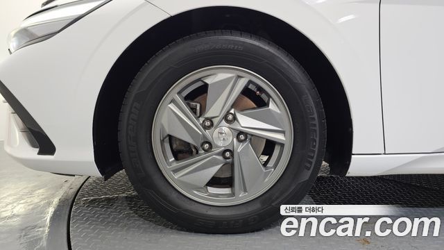 Hyundai AVANTE 2024 — photo 5