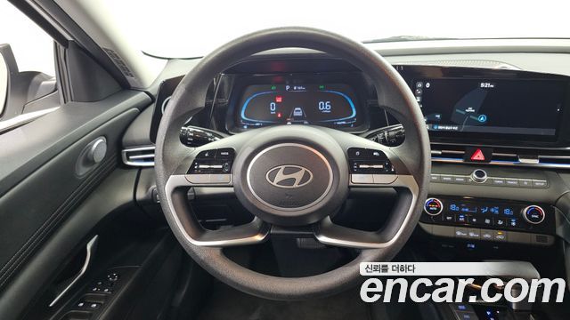 Hyundai AVANTE 2024 — photo 21