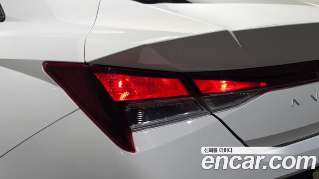 Hyundai AVANTE 2024 — photo 9