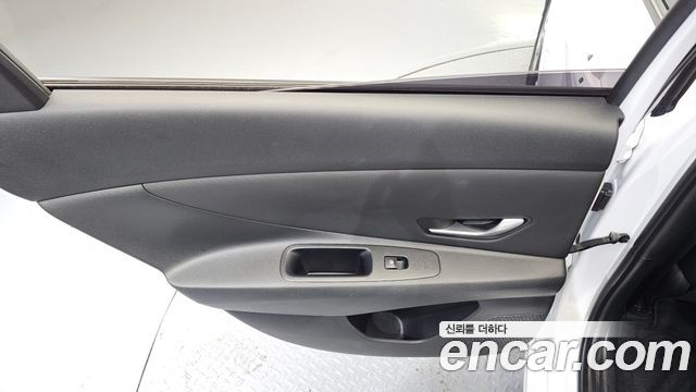 Hyundai AVANTE 2024 — photo 15