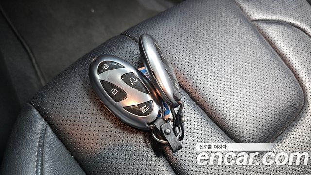 Hyundai AVANTE 2024 — photo 32