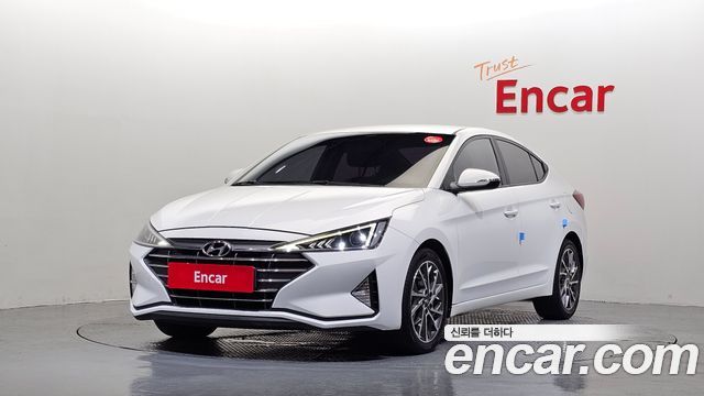 Hyundai AVANTE 2020 — photo 1