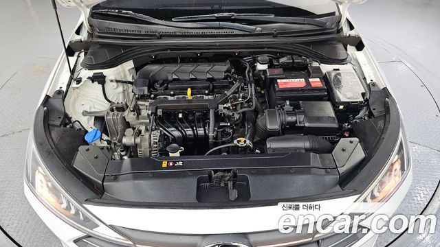 Hyundai AVANTE 2020 — photo 6