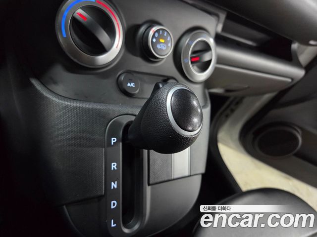 Hyundai Casper 2023 — photo 9