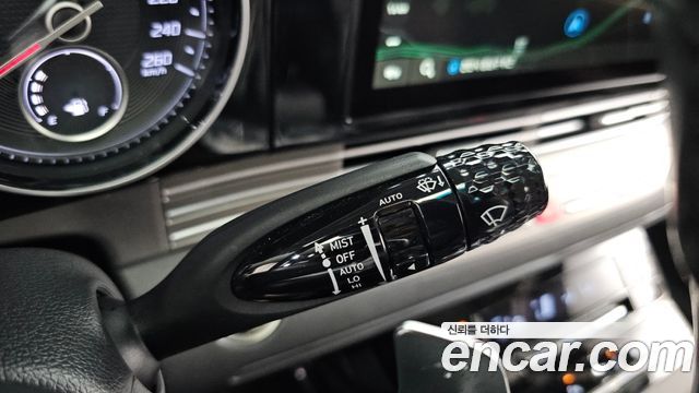 Hyundai Grandeur 2020 — photo 24