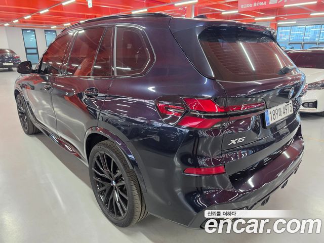 BMW X5 2025 — photo 2