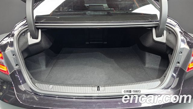 Renault Korea SM6 2017 — photo 20