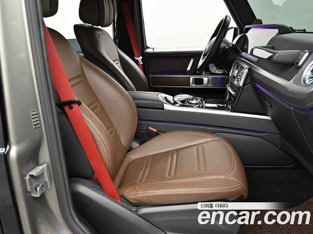 Mercedes-Benz G-Class 2021 — photo 10