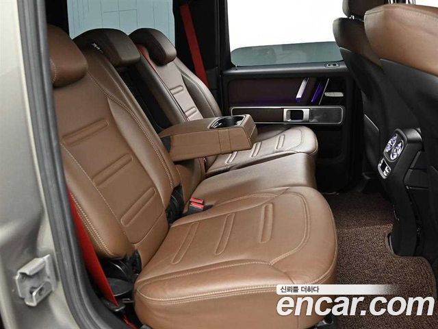 Mercedes-Benz G-Class 2021 — photo 12