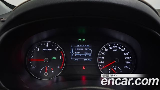 Kia Sportage 2018 — photo 8