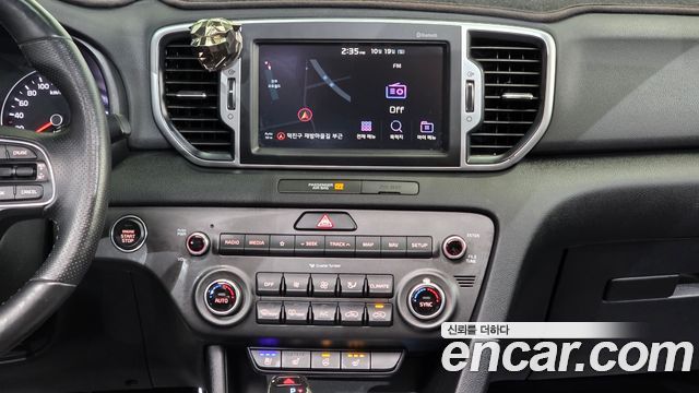 Kia Sportage 2018 — photo 16