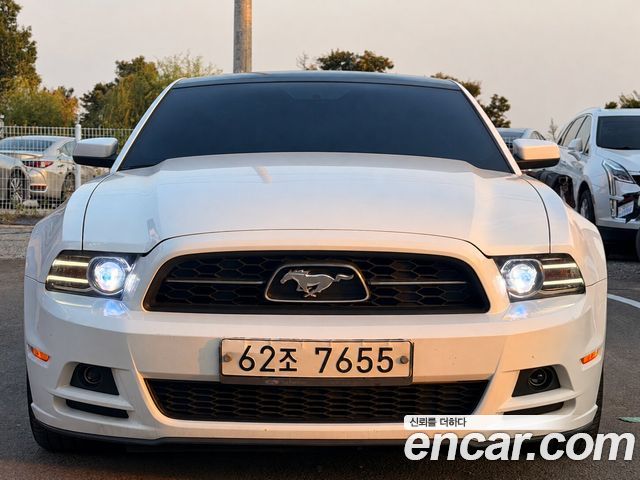 Ford Mustang 2014 — photo 3