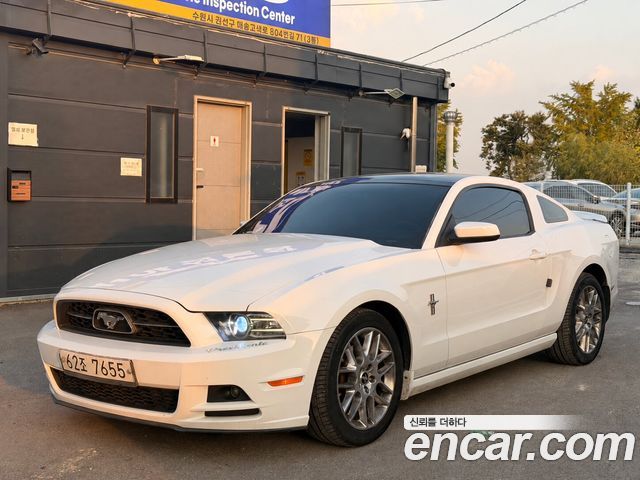 Ford Mustang 2014 — photo 4