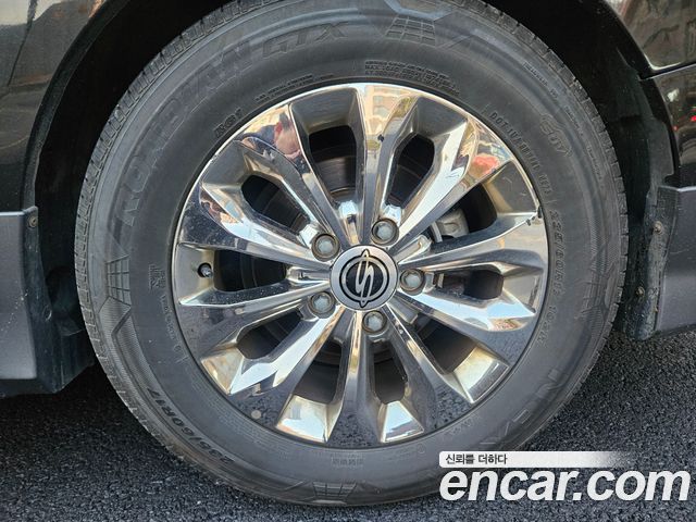 KG Mobility KORANDO 2016 — photo 16