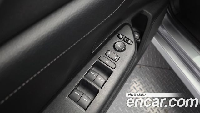Honda Civic 2017 — photo 23