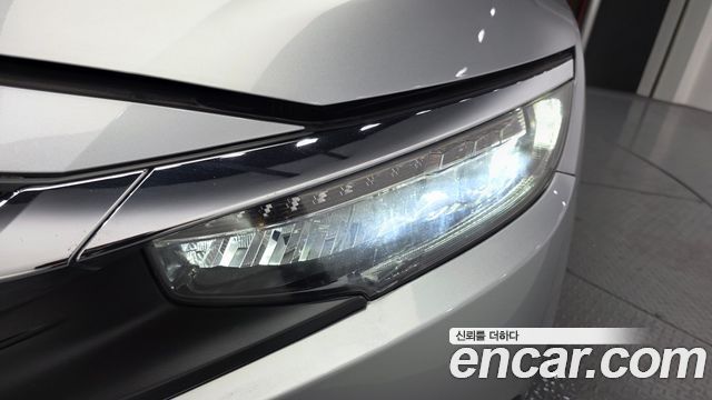 Honda Civic 2017 — photo 8