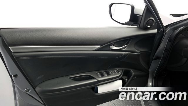Honda Civic 2017 — photo 14