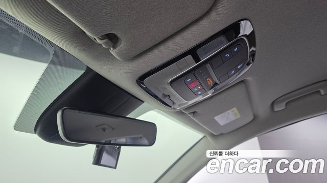 Hyundai Santafe 2022 — photo 25