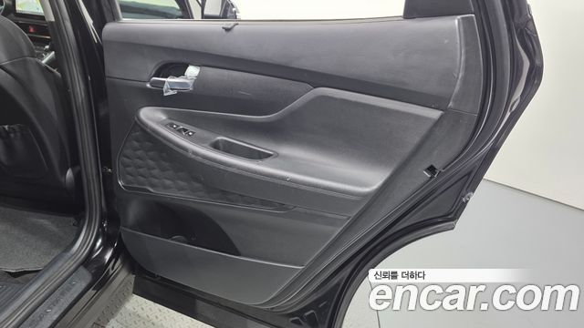 Hyundai Santafe 2022 — photo 15