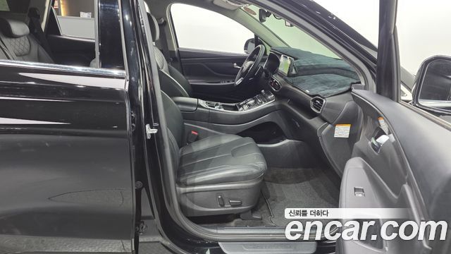 Hyundai Santafe 2022 — photo 16