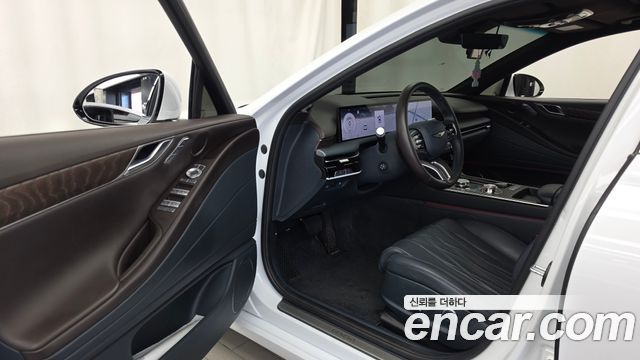 Genesis G80 2025 — photo 13