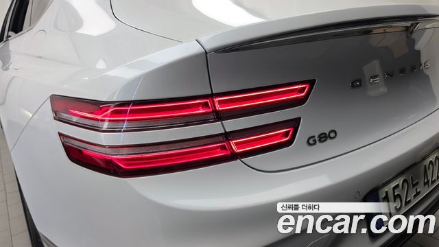 Genesis G80 2025 — photo 9