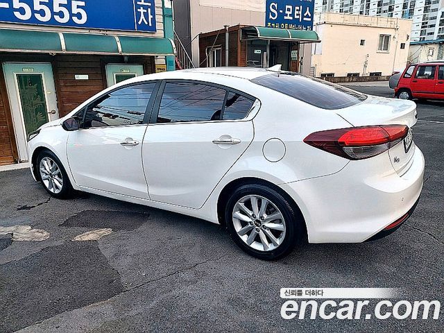 Kia K3 2017 — photo 2