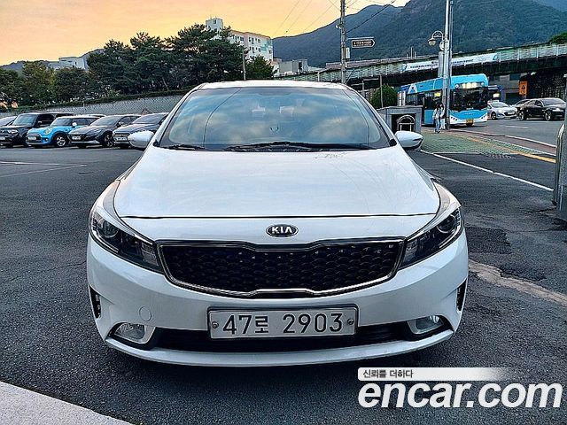 Kia K3 2017 — photo 3