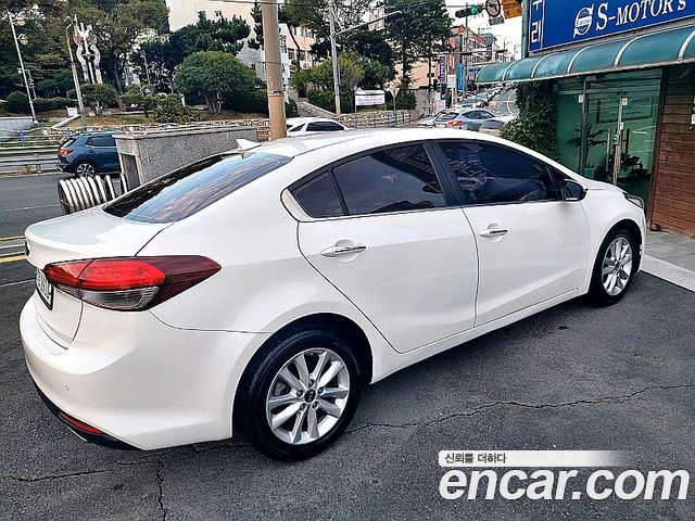 Kia K3 2017 — photo 5